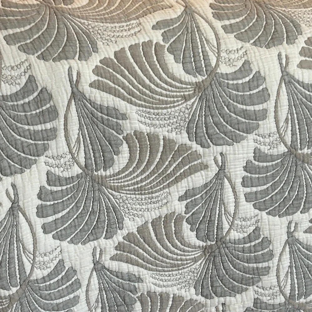 Dancing Leaves Quilted Jacquard 2 Side Woven Bedspread Oversized Queen Neutral